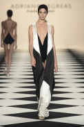 desfile-adrianadegreas-spfw-verao2014-004