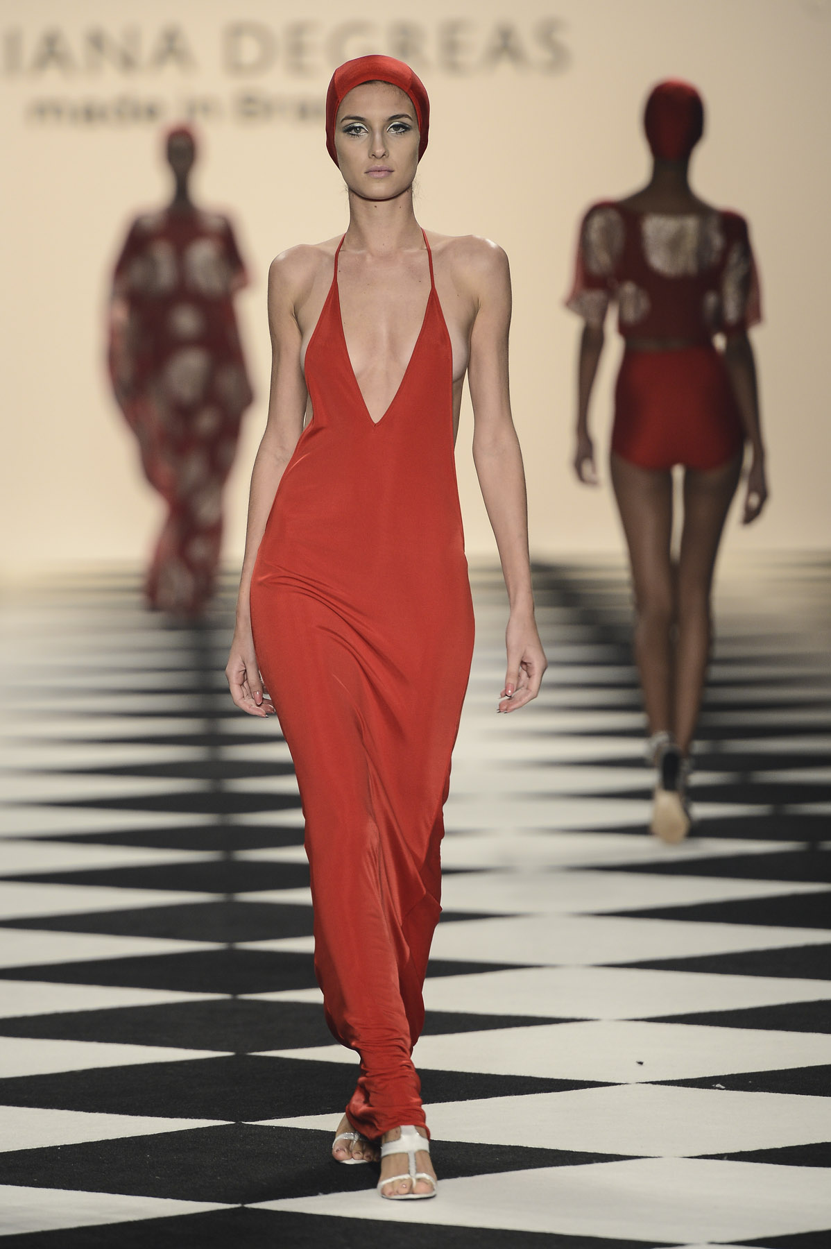 desfile-adrianadegreas-spfw-verao2014-028