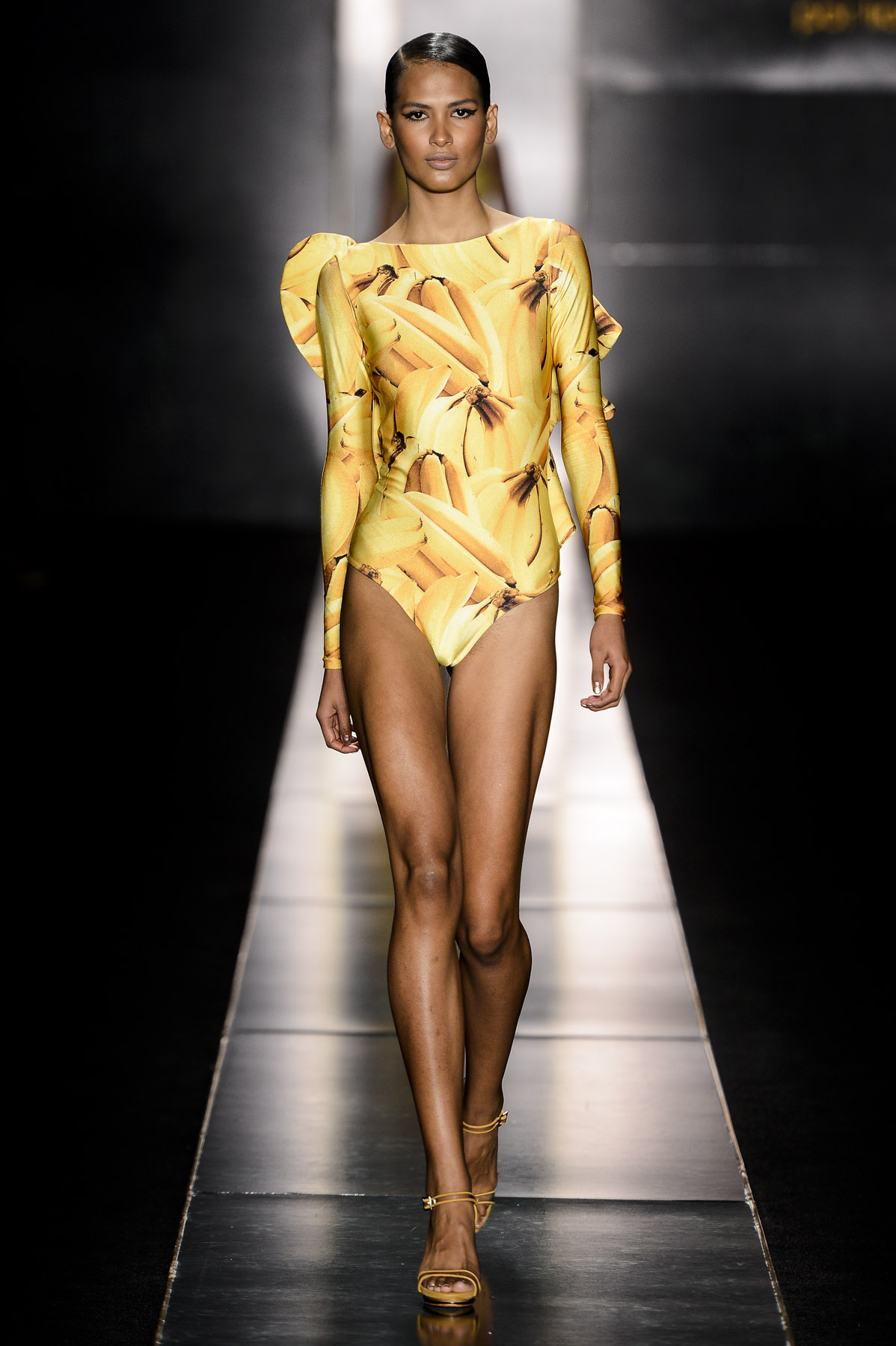 desfile-aguadecoco-spfw-verao2014-027