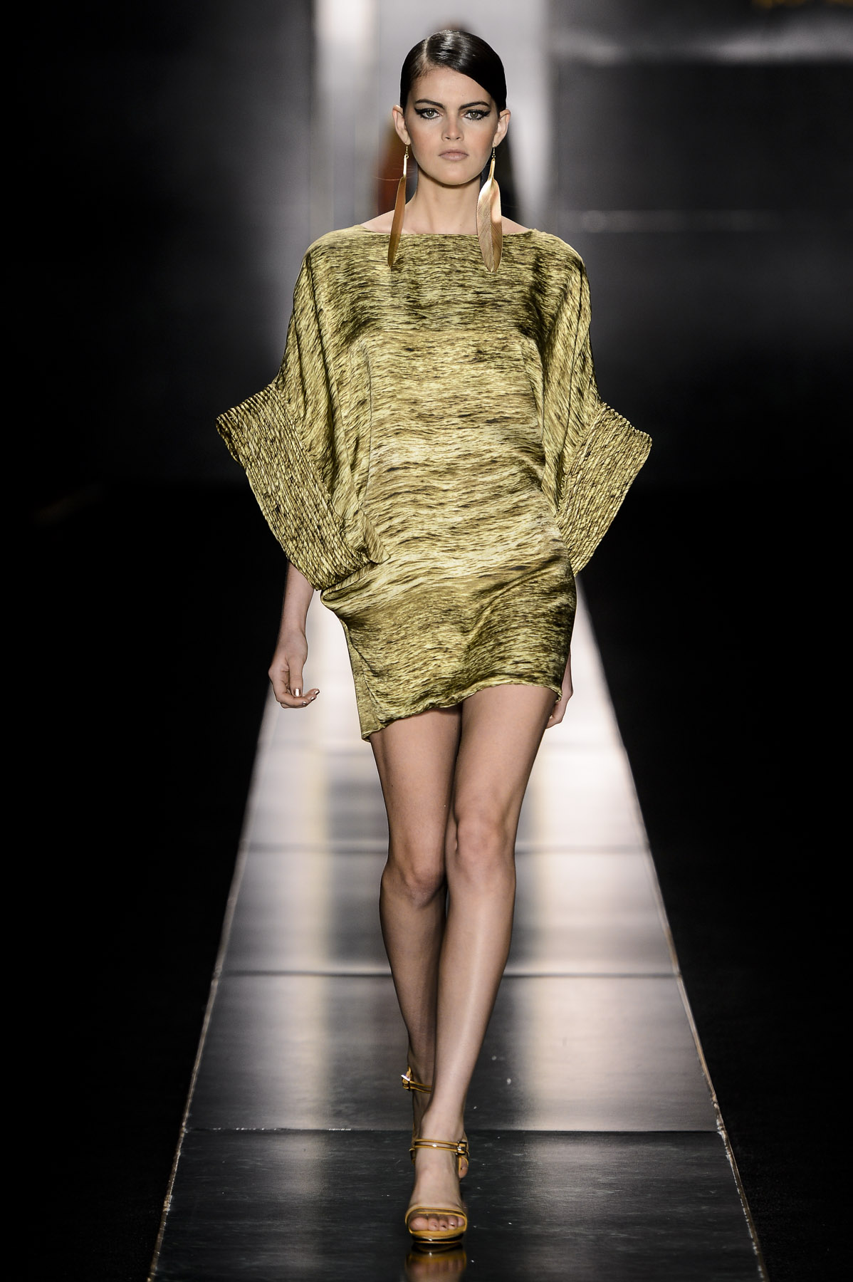 desfile-aguadecoco-spfw-verao2014-031