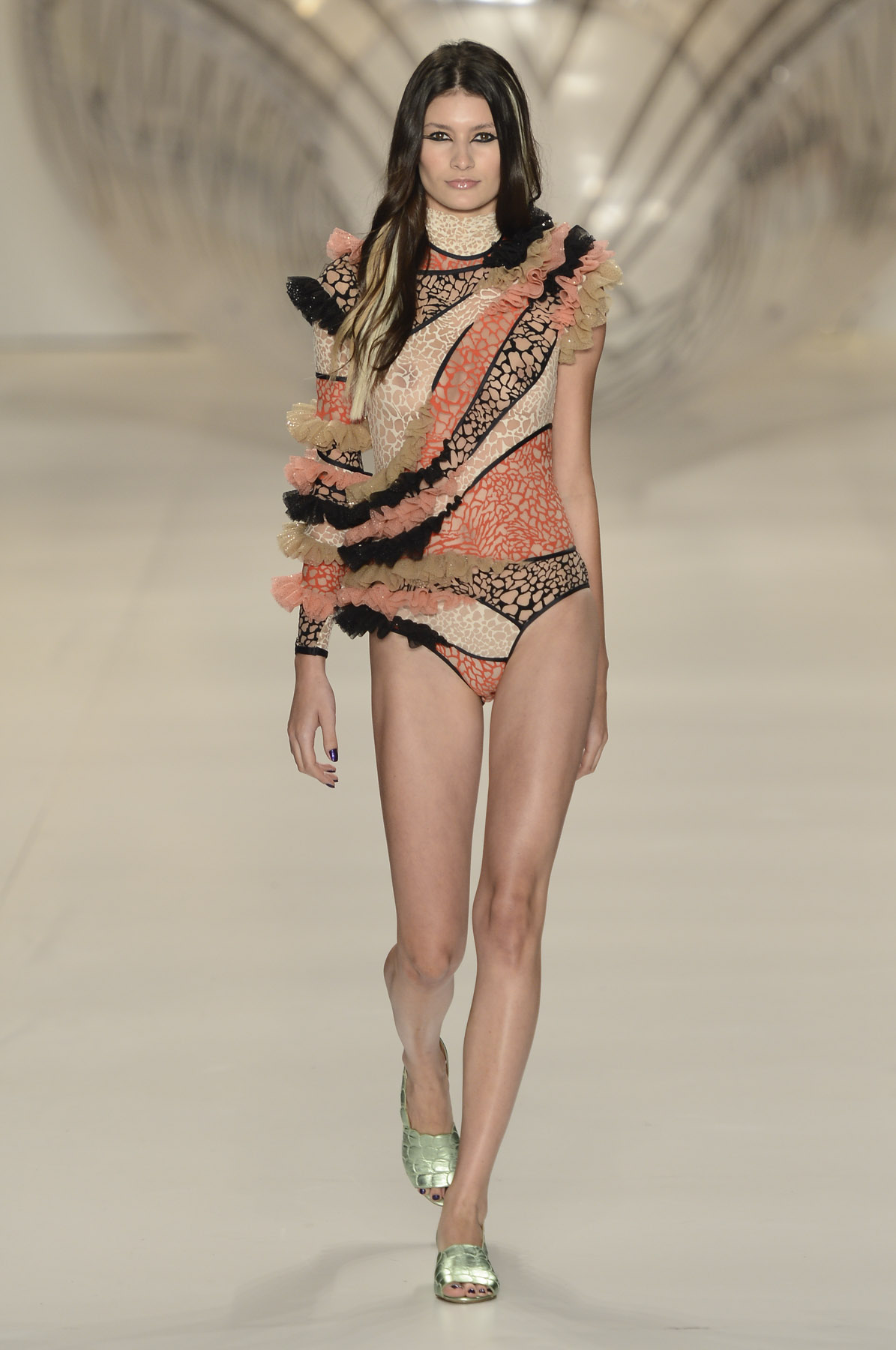 desfile-amapo-spfw-verao2014-007