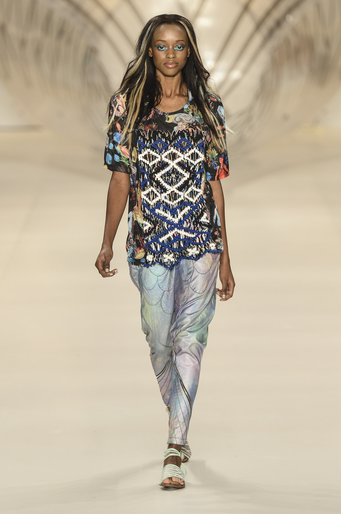 desfile-amapo-spfw-verao2014-013