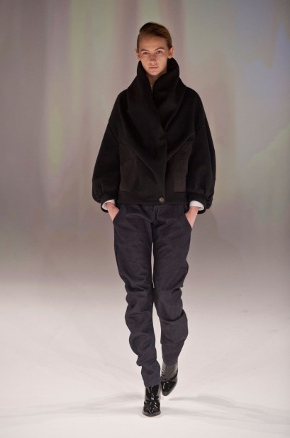 desfile-chalayan-inv2014-12