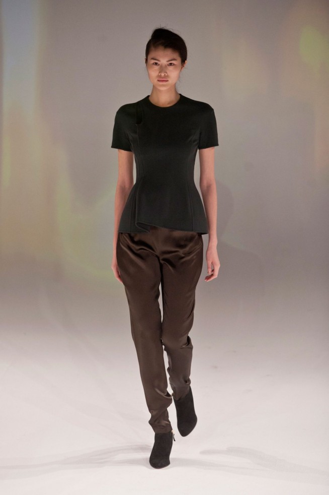 desfile-chalayan-inv2014-22