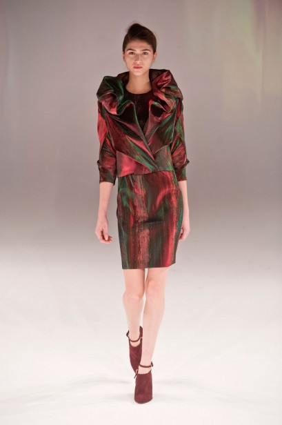 desfile-chalayan-inv2014-36