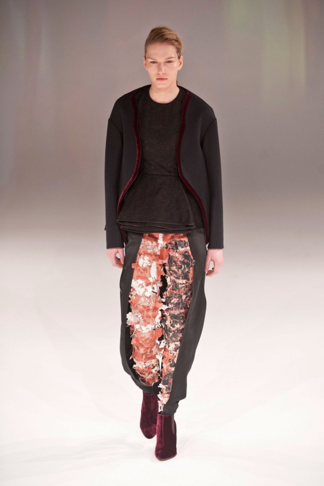 desfile-chalayan-inv2014-39