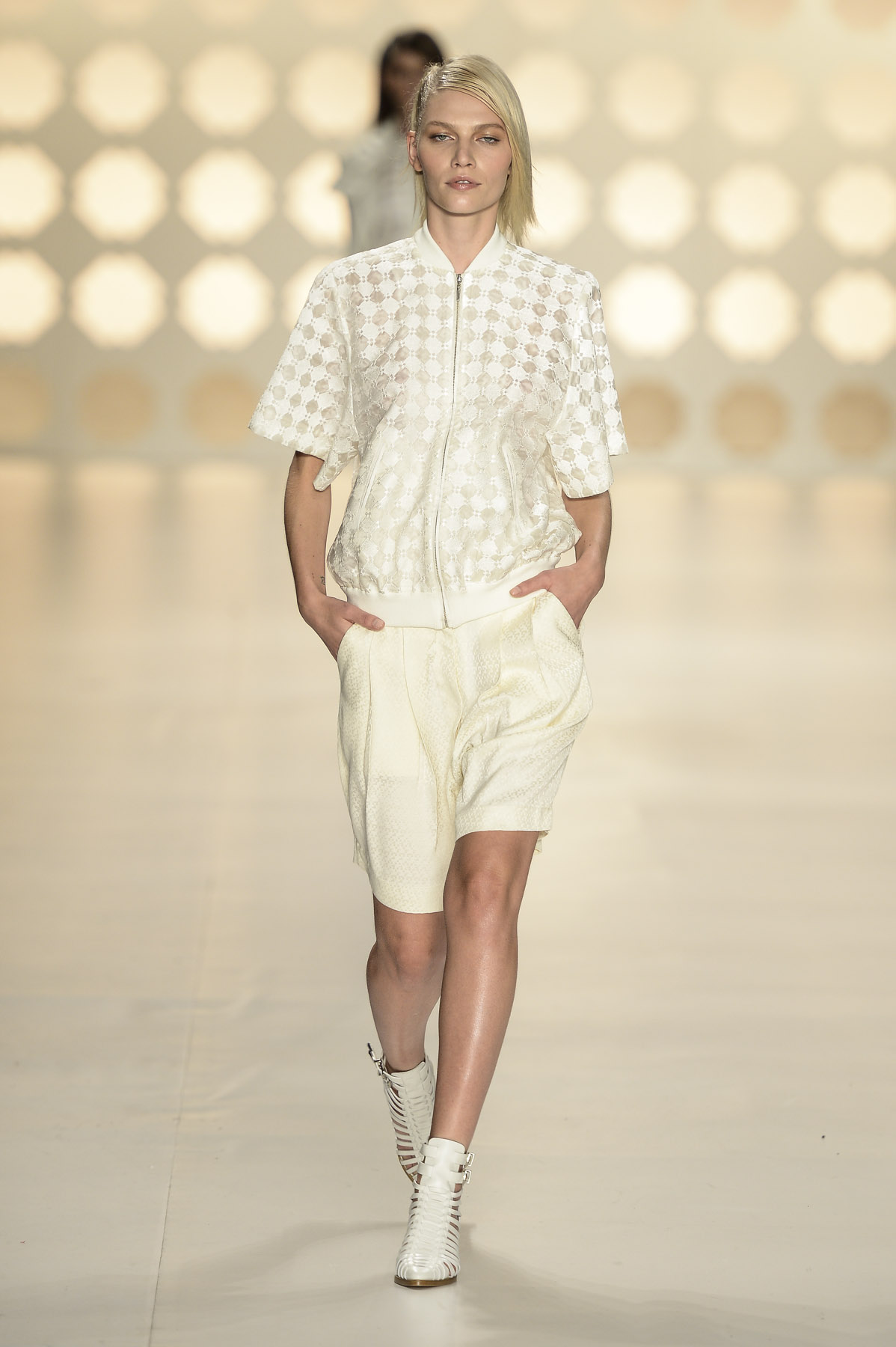 desfile-colcci-spfw-verao2014-003