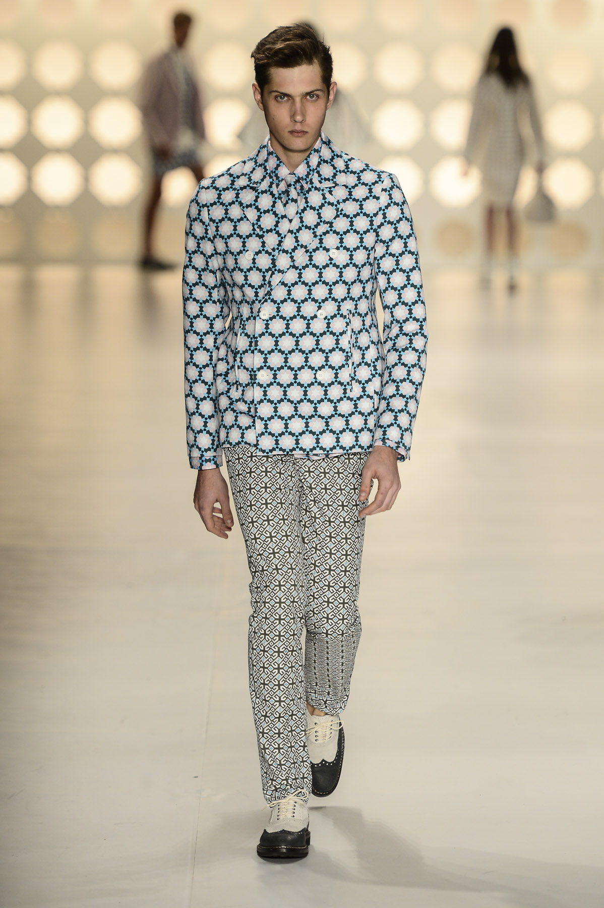 desfile-colcci-spfw-verao2014-011