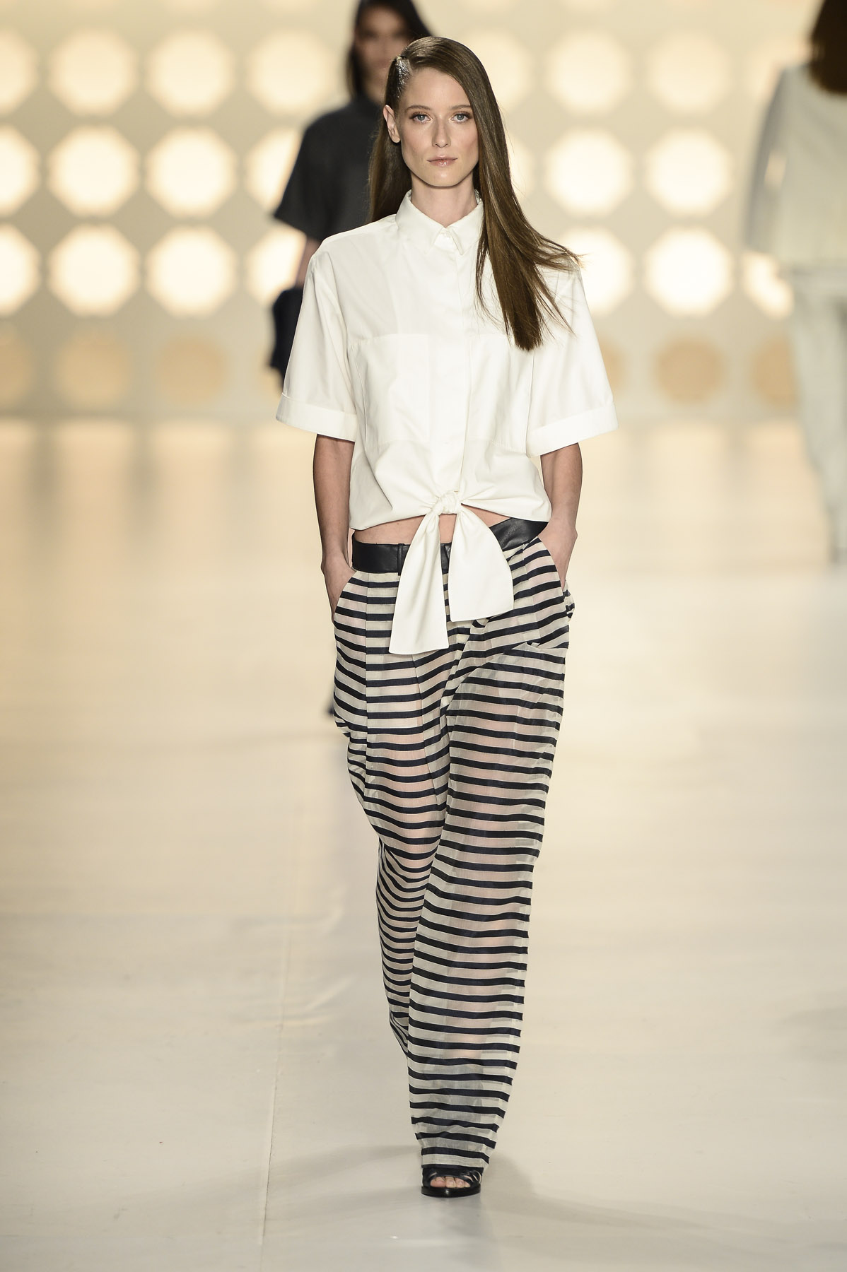 desfile-colcci-spfw-verao2014-019