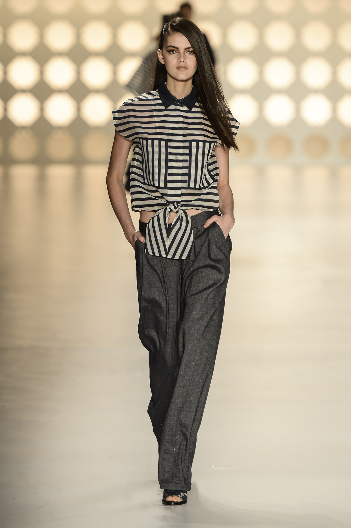 desfile-colcci-spfw-verao2014-026