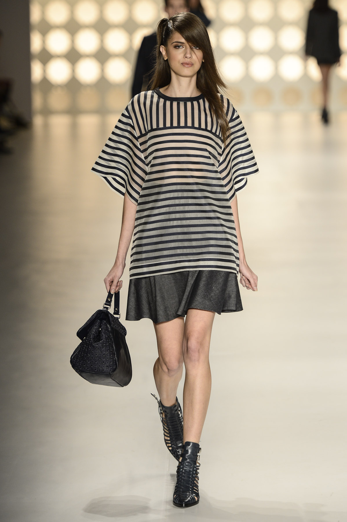 desfile-colcci-spfw-verao2014-027