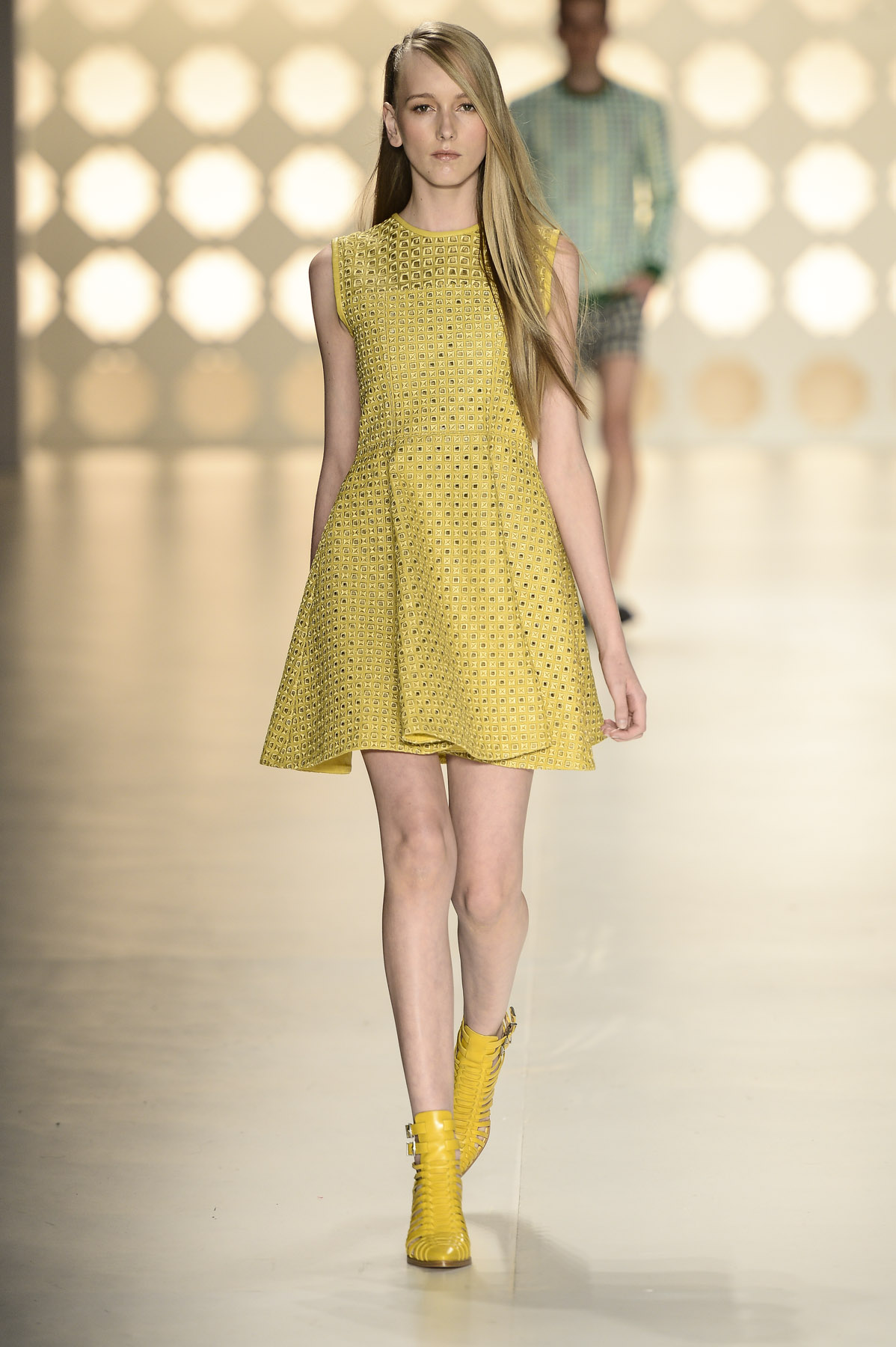 desfile-colcci-spfw-verao2014-047