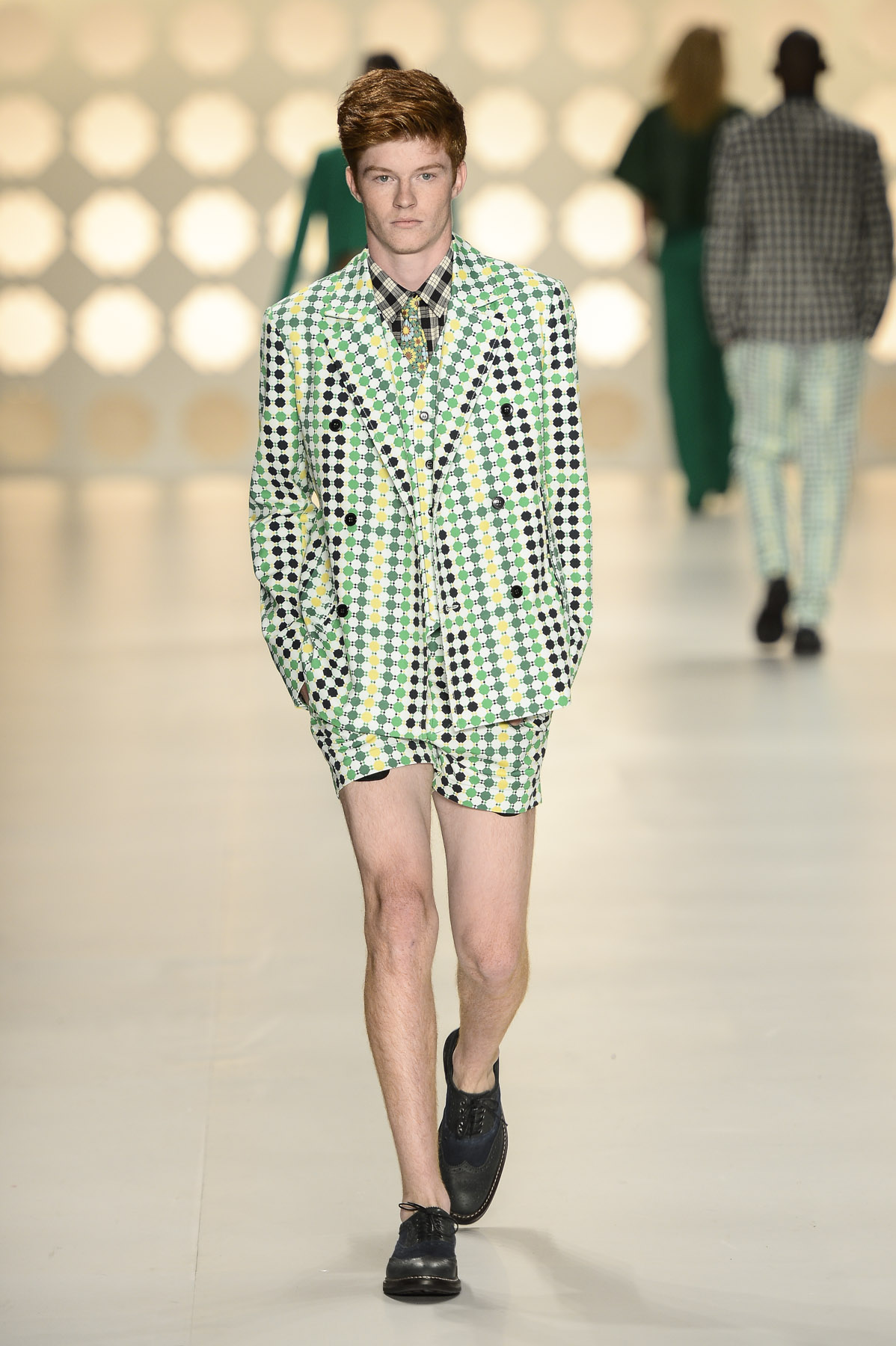 desfile-colcci-spfw-verao2014-054