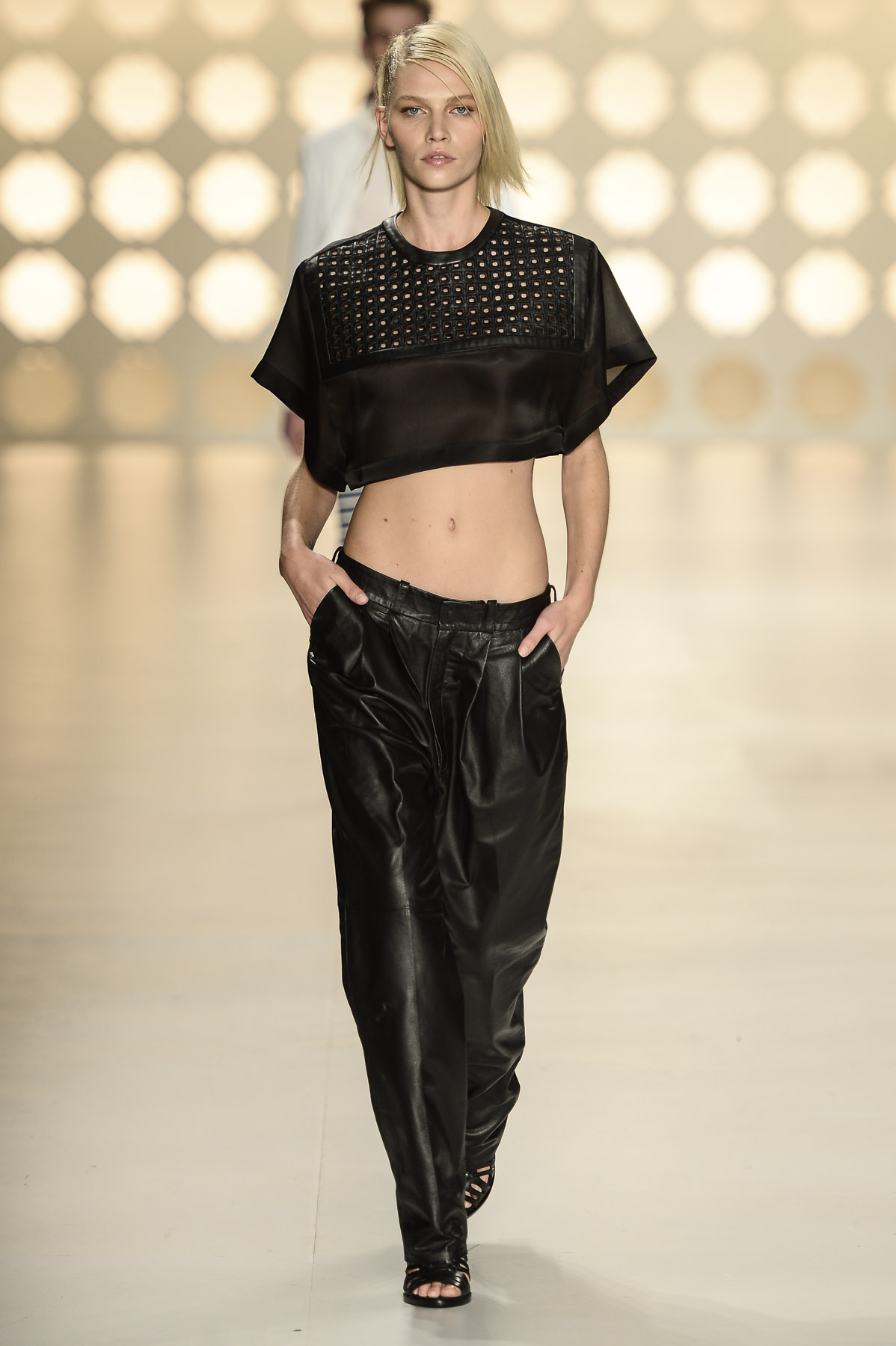 desfile-colcci-spfw-verao2014-065