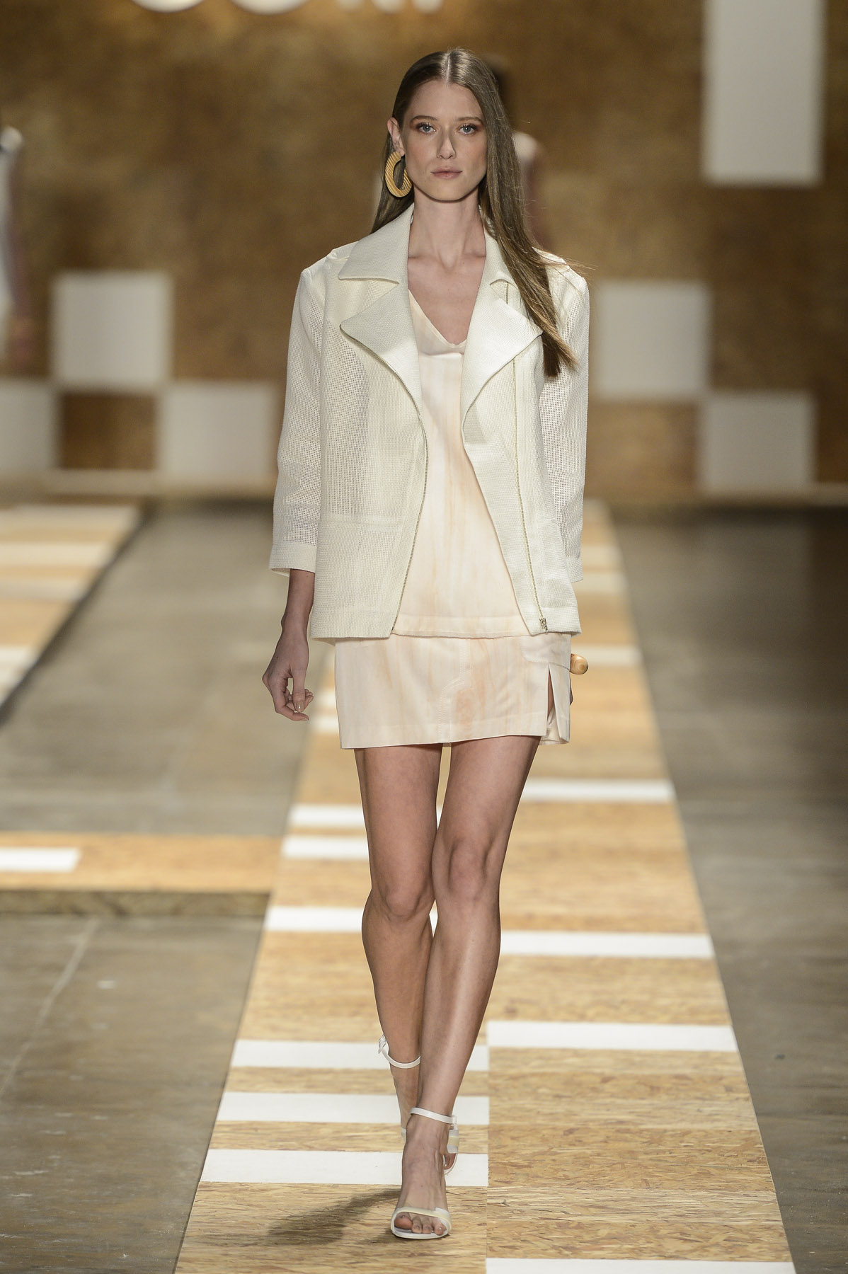 desfile-cori-spfw-verao2014-006