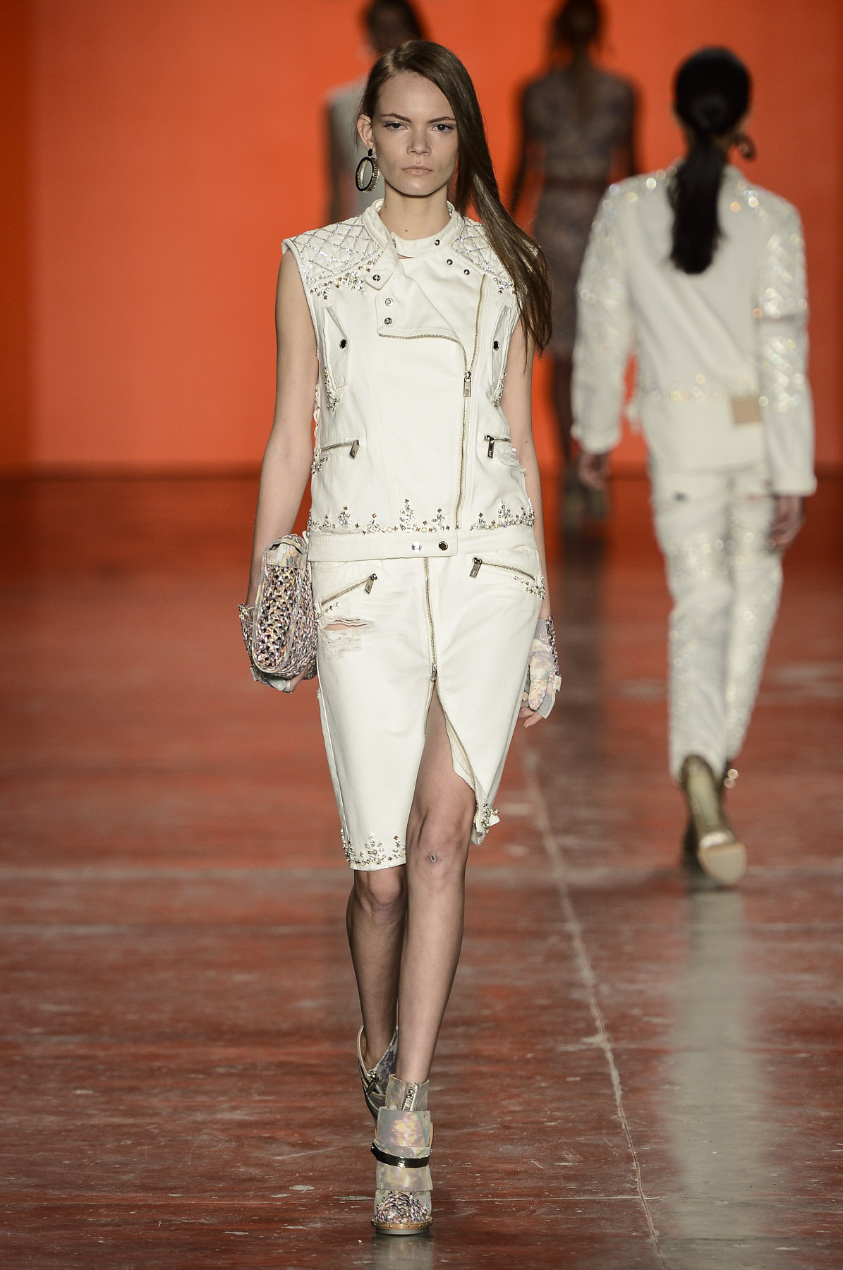 desfile-ellus-spfw-verao2014-005