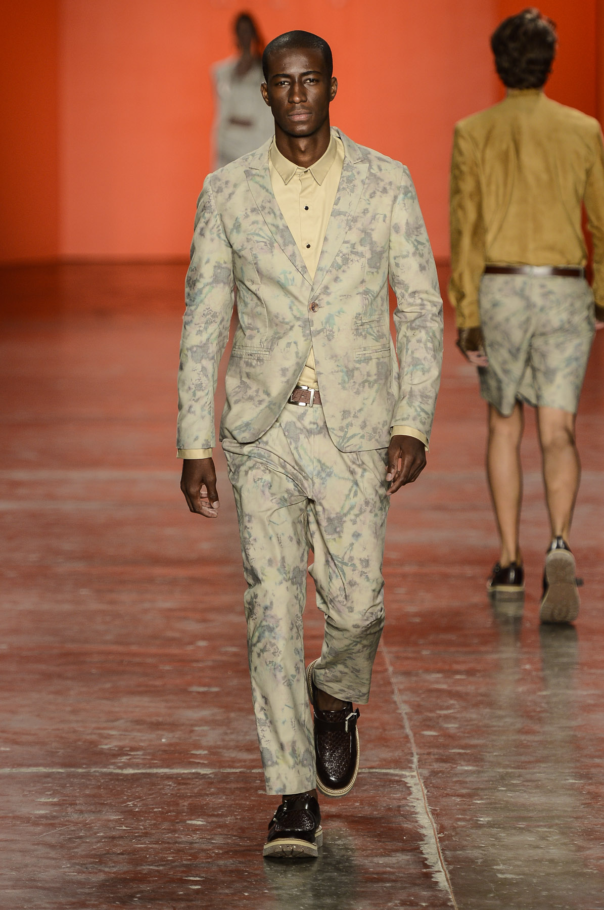 desfile-ellus-spfw-verao2014-014