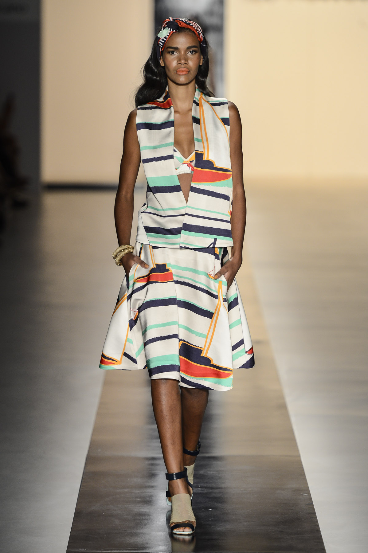 desfile-forum-spfw-verao2014-020