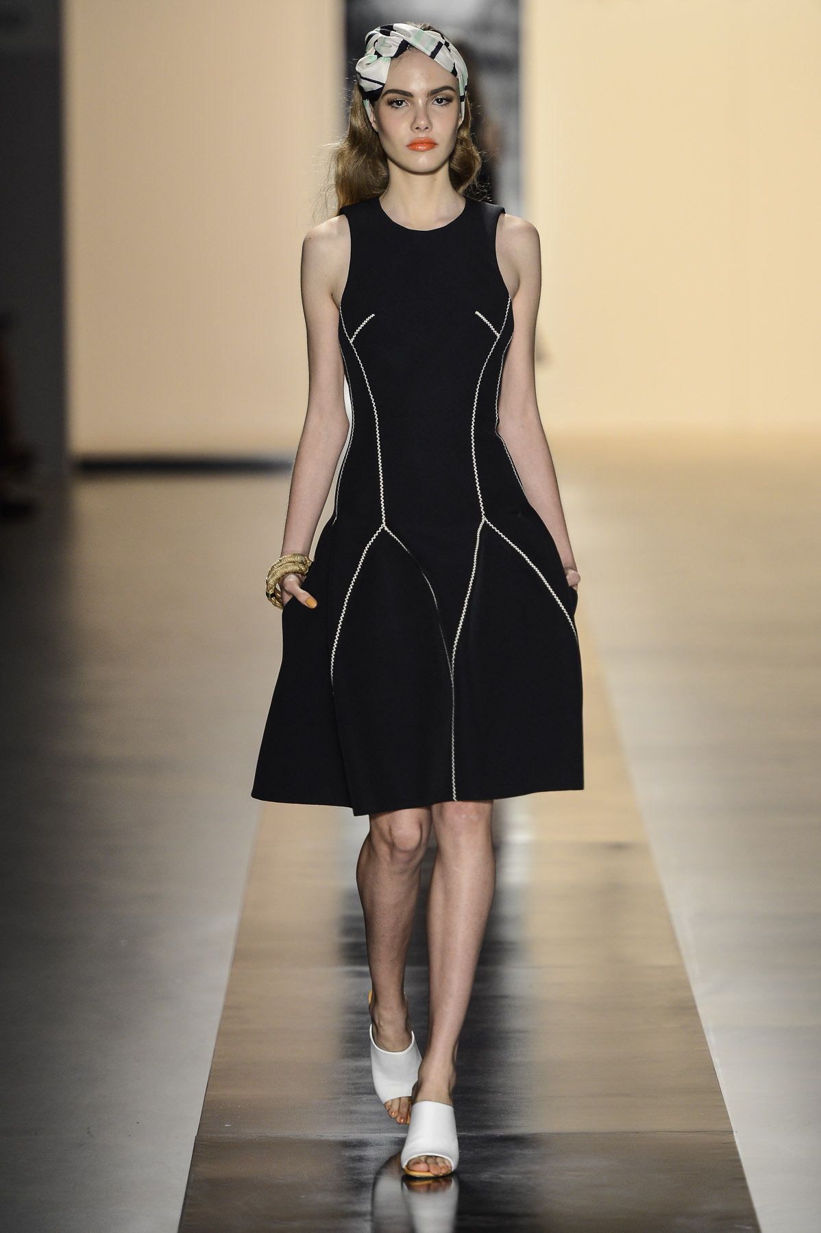 desfile-forum-spfw-verao2014-030