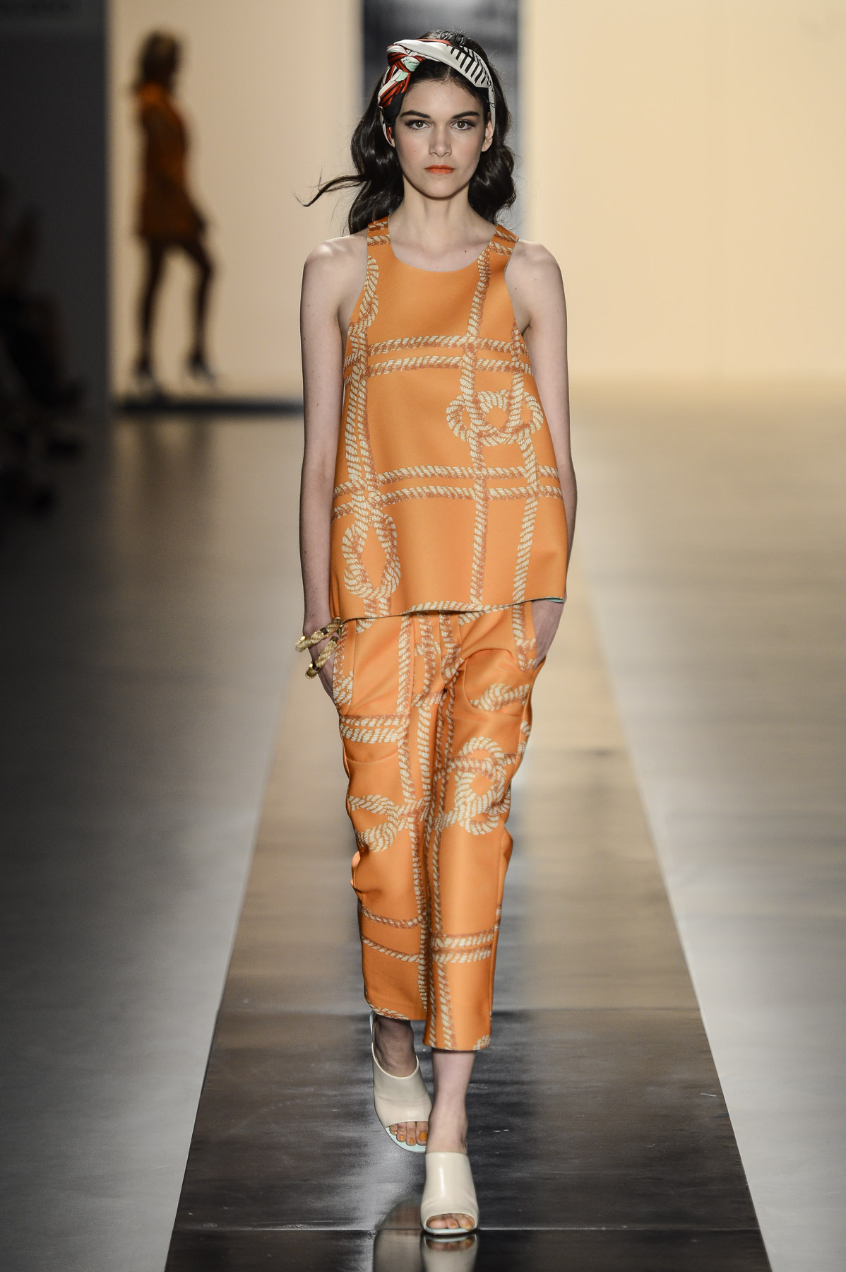 desfile-forum-spfw-verao2014-037