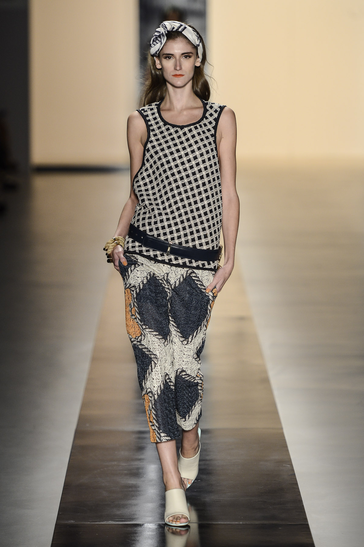 desfile-forum-spfw-verao2014-041