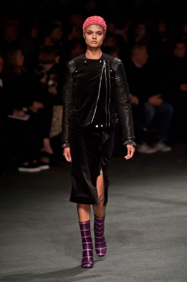 desfile-givenchy-paris-inv2014-03