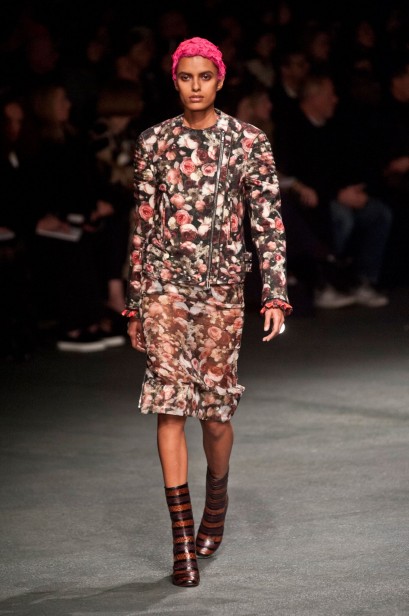 desfile-givenchy-paris-inv2014-09