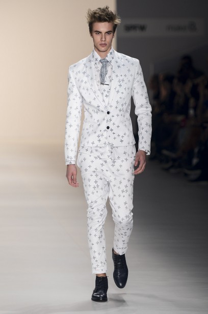 desfile-joaopimenta-spfw-verao2014-002