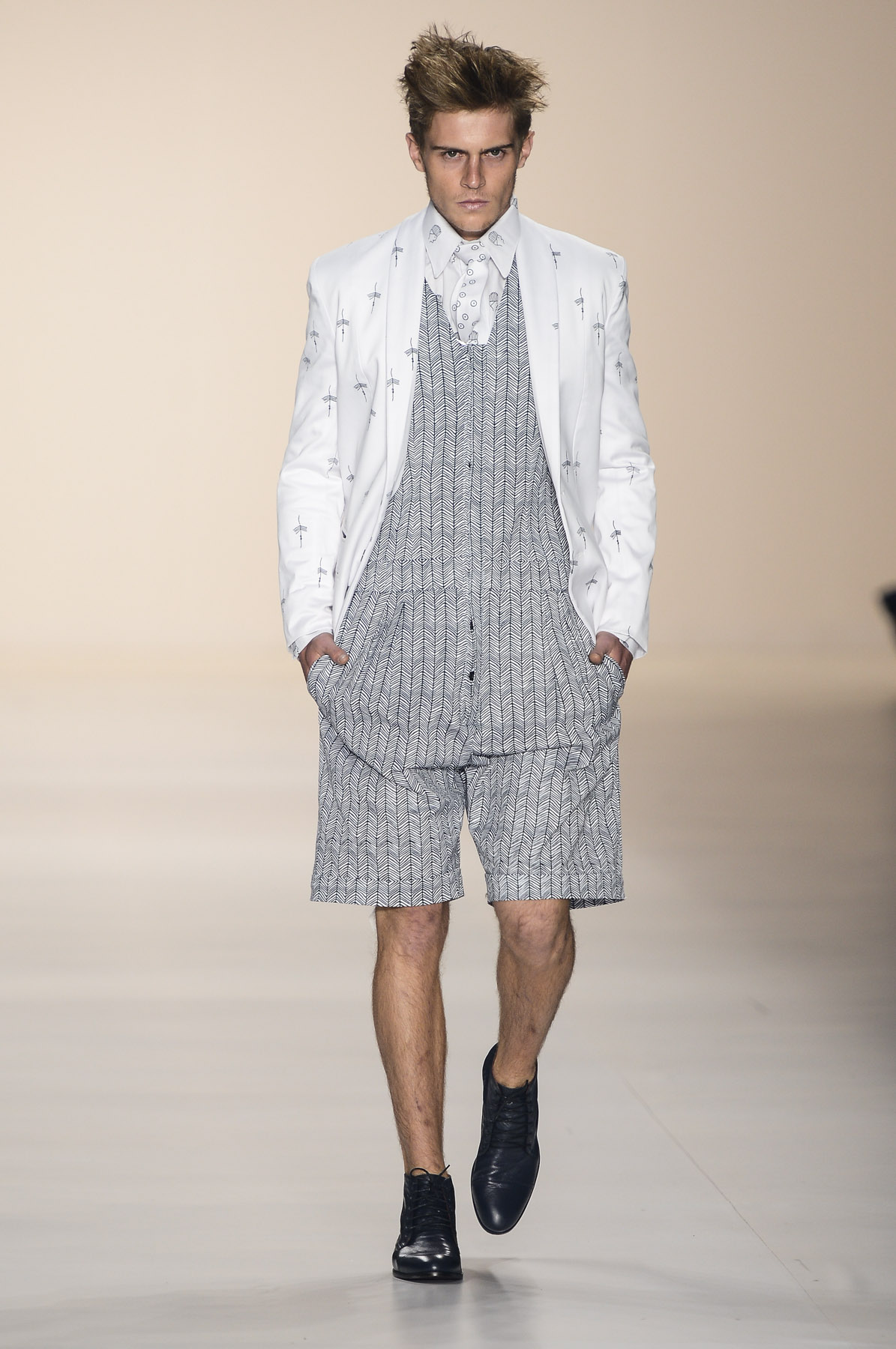 desfile-joaopimenta-spfw-verao2014-004