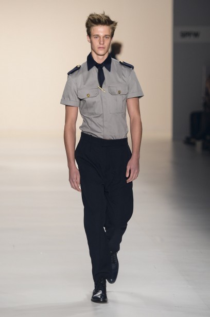 desfile-joaopimenta-spfw-verao2014-018