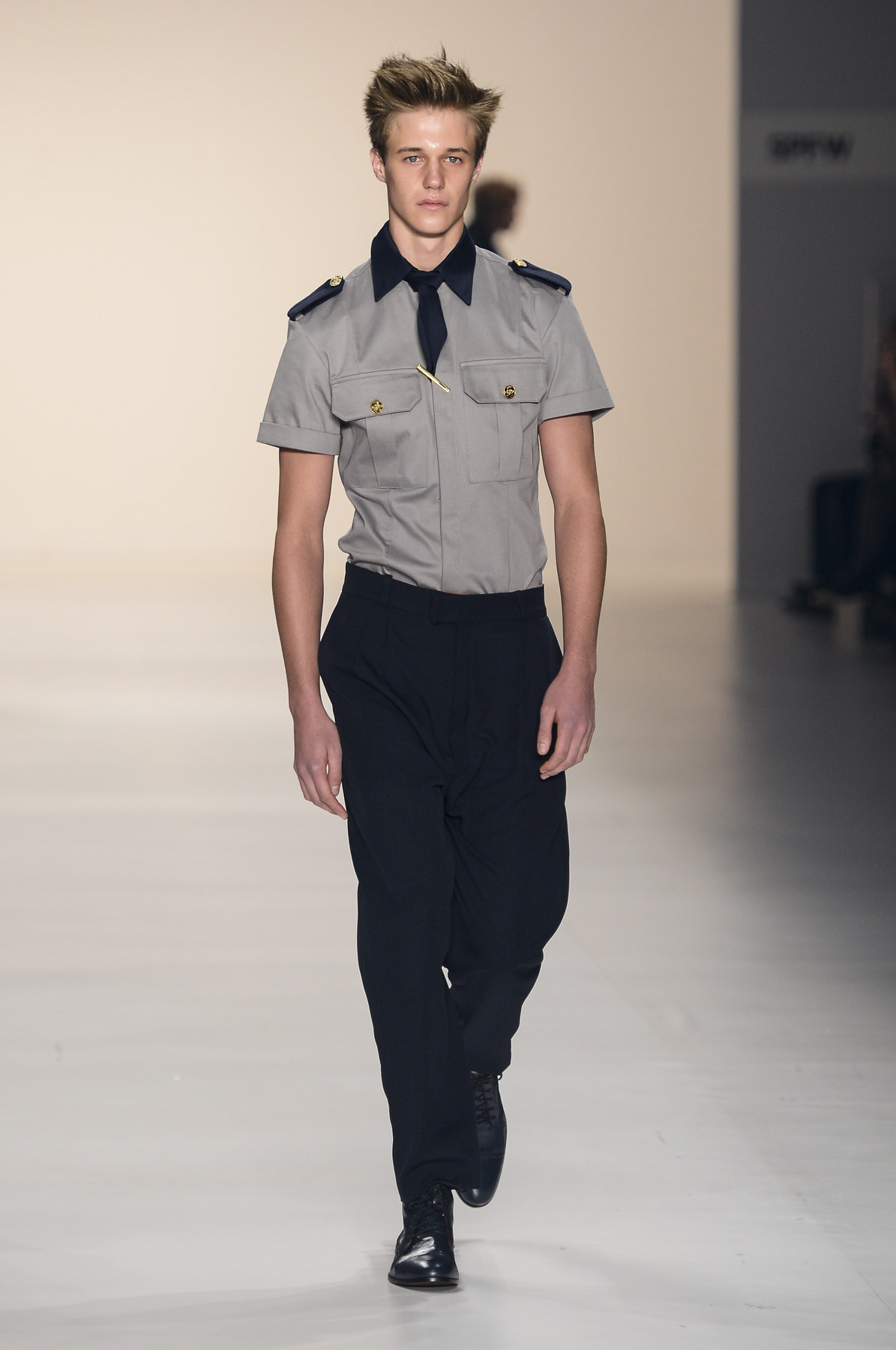 desfile-joaopimenta-spfw-verao2014-018