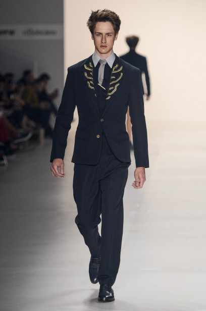 desfile-joaopimenta-spfw-verao2014-019
