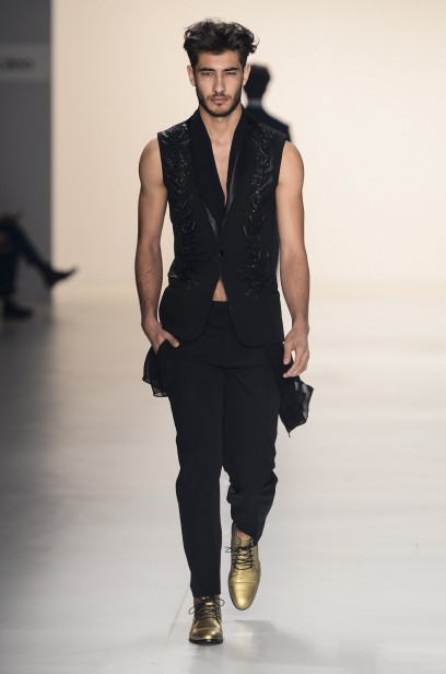 desfile-joaopimenta-spfw-verao2014-021