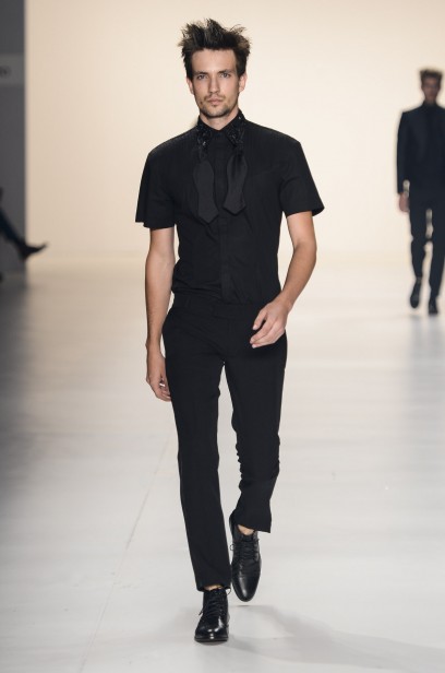 desfile-joaopimenta-spfw-verao2014-023