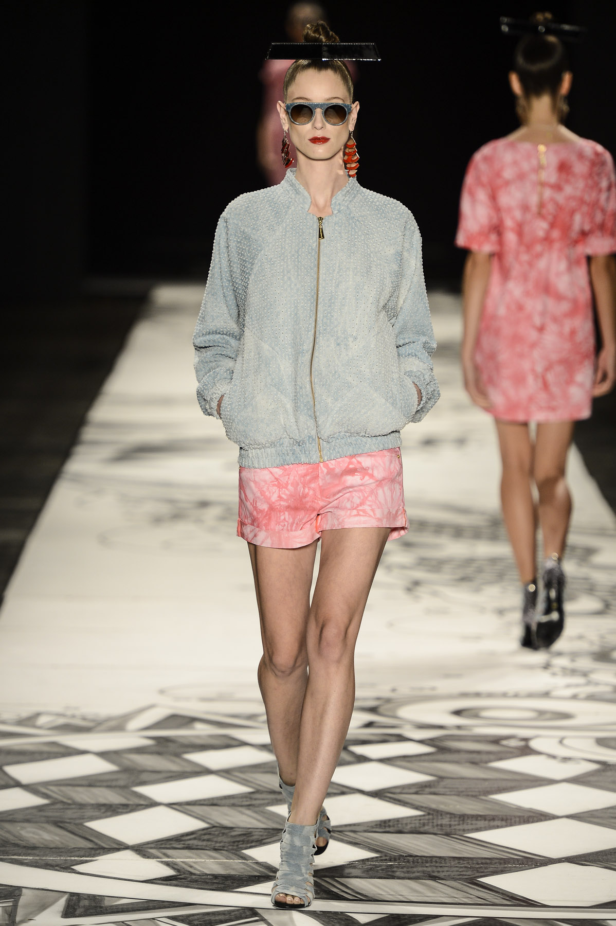 desfile-julianajabour-spfw-verao2014-004