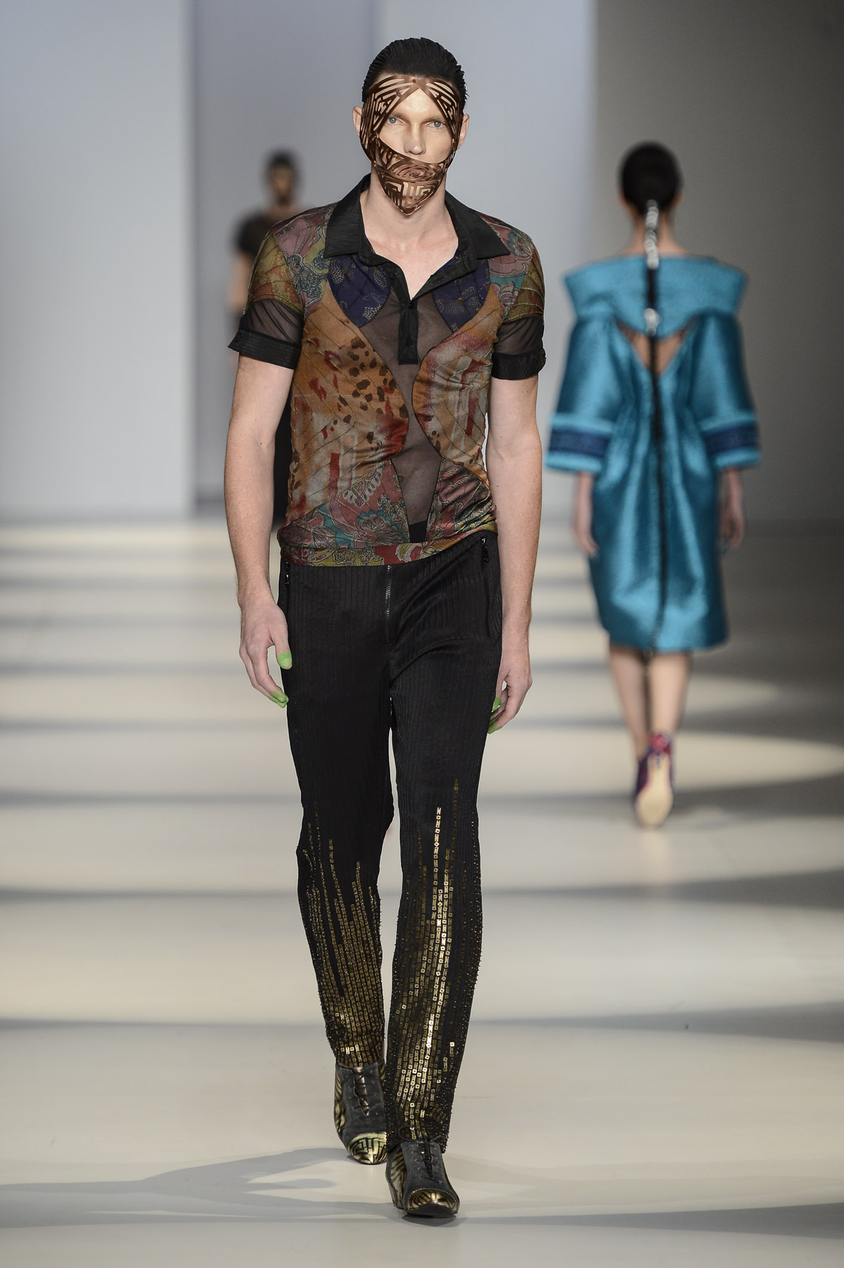 desfile-linovillaventura-spfw-verao2014-017