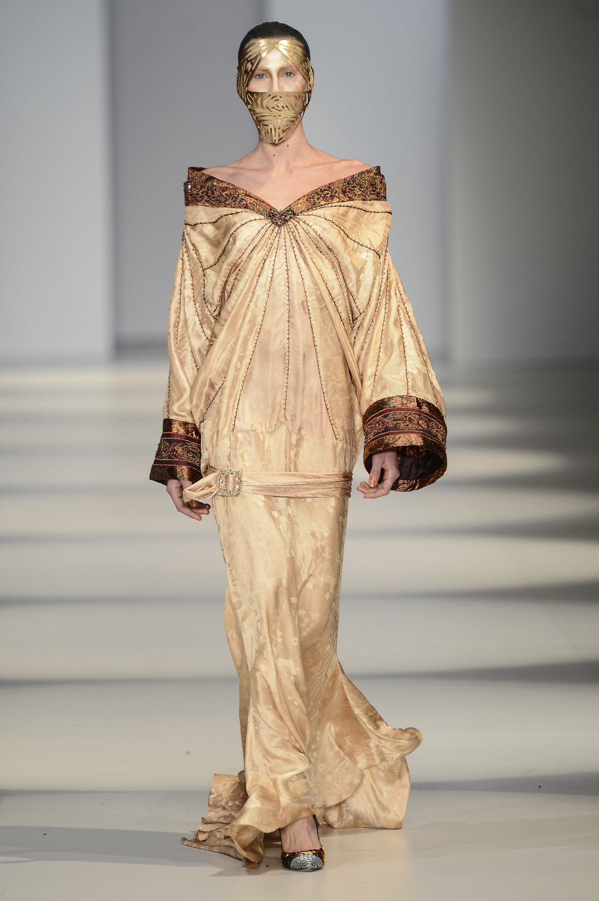 desfile-linovillaventura-spfw-verao2014-033