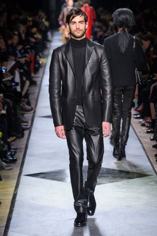 desfile-loewe-paris-inv2014-15