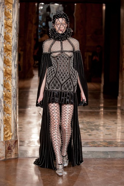 desfile-mcqueen-inverno2014-05