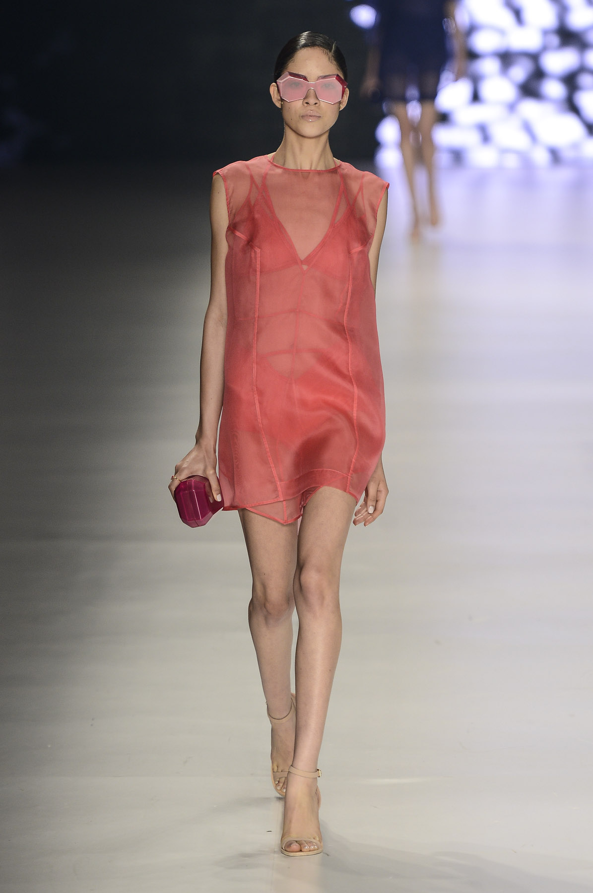 desfile-osklen-spfw-verao2014-023