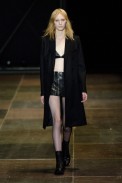 desfile-saint-laurent-inverno2014-03