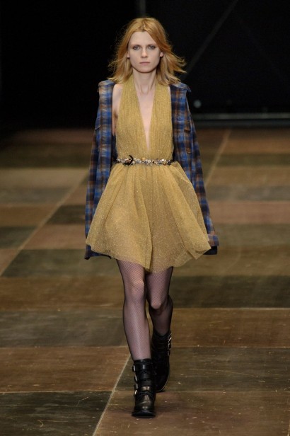 desfile-saint-laurent-inverno2014-04