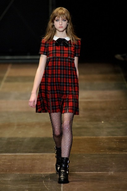 desfile-saint-laurent-inverno2014-11