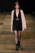 desfile-saint-laurent-inverno2014-32