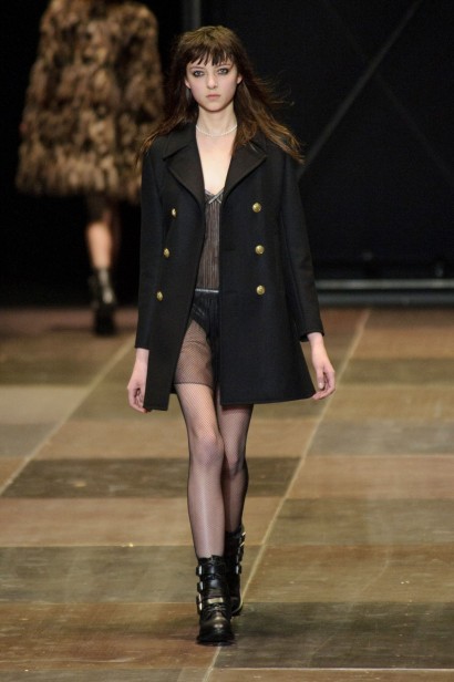 desfile-saint-laurent-inverno2014-33
