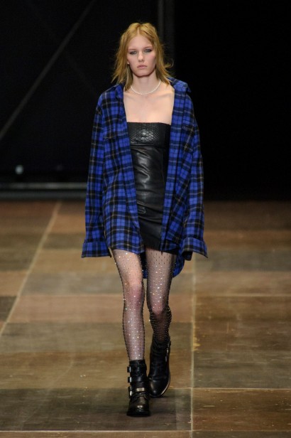 desfile-saint-laurent-inverno2014-38