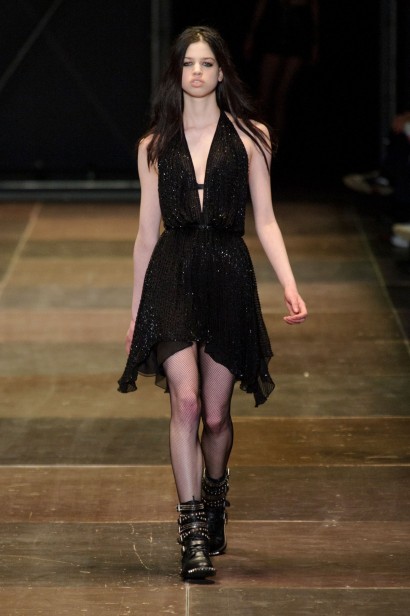 desfile-saint-laurent-inverno2014-41