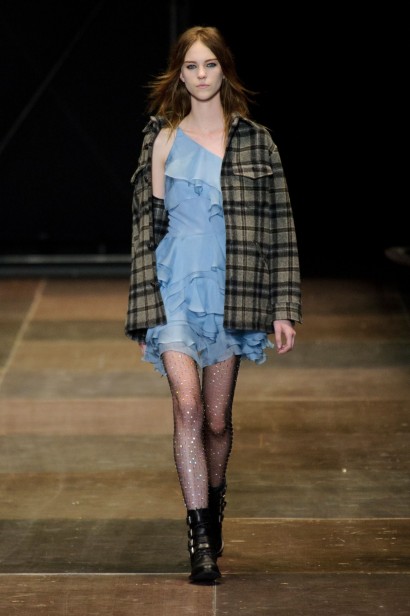 desfile-saint-laurent-inverno2014-43