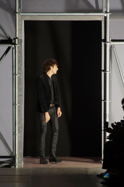 desfile-saint-laurent-inverno2014-57