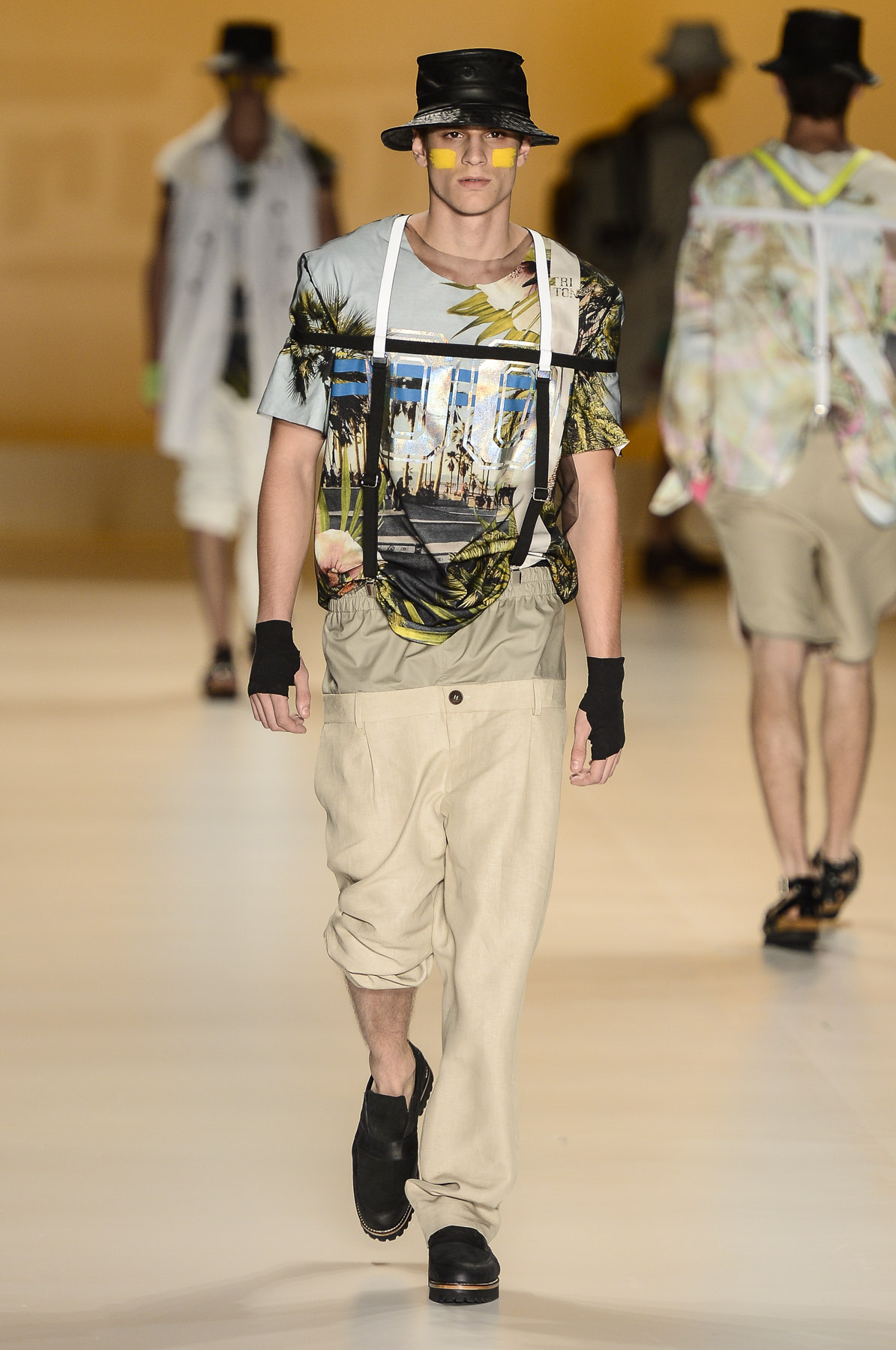 desfile-triton-spfw-verao2014-006